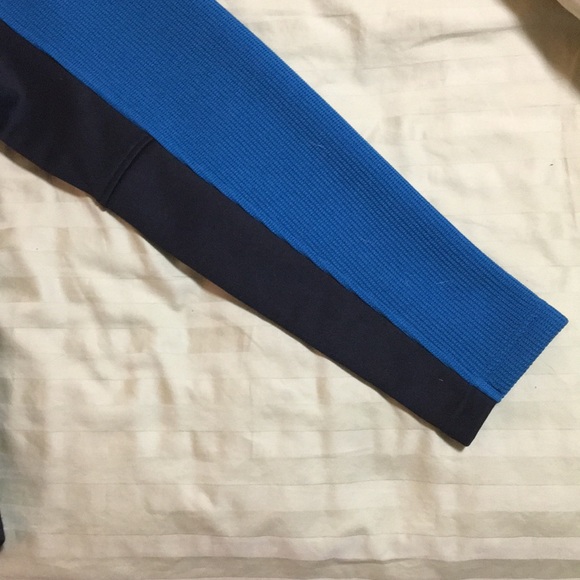 Spyder zip-up sweater/thermal/coat - Picture 2 of 8